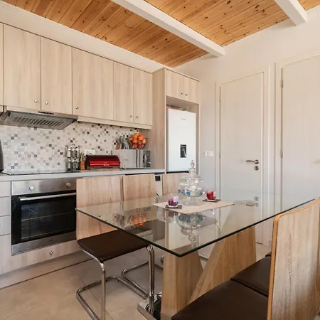 Sweet Retreat - 100m From The Beach, By Zantewize Holiday home *